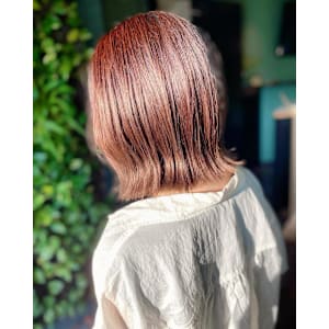 2024年秋カラー切りっぱなし外はねボブ20代30代40代