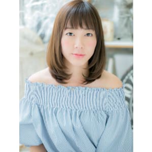 ツヤ感重視！大人かわいい♪小顔内巻きワンカールカーキベージュ