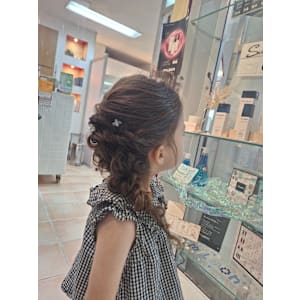 キッズヘアアレンジ - tip・top 成増店【チップタップ ナリマステン】掲載中