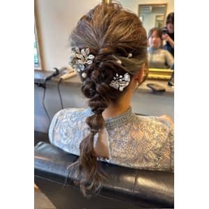 結婚式およばれヘアー編みおろし