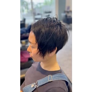 大人アシメベリーショート