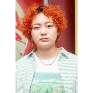 カーリーパーマ