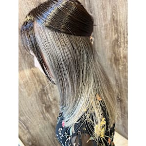 インナーカラー　×　シナモンベージュ