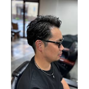 男らしさ全開！！ナチュラルツーブロックパーマ☆