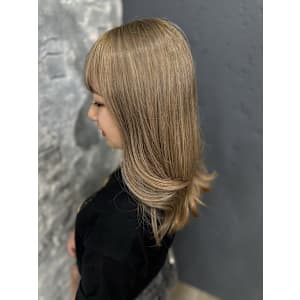 ミルクティーカラーエギョモリイルミナカラー【池袋・池袋東口】