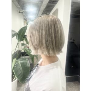 ミルクティーグレージュ