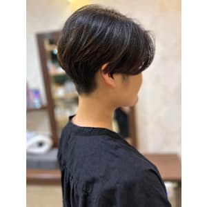 【MICHI 富田店　西村 亜矢】大人ショート　グレージュ