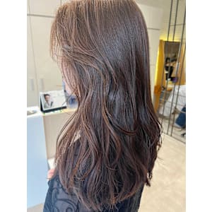 艶ブラウン×顔まわり可愛いレイヤー◎平谷英実