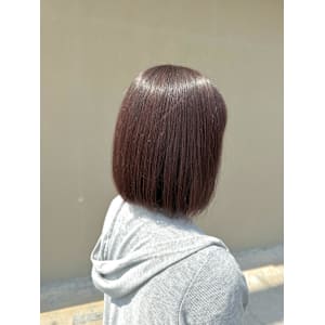 暖色カラー　ピンクブラウン　結べるボブ