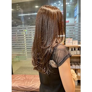 大人っぽいレイヤースタイル