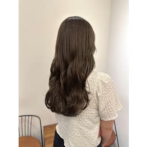 池袋 イルミナカラー 透明感 オリーブ アッシュ ベージュ♪