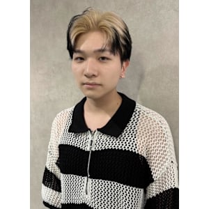 miu&清水大誠　エンドカラー　韓国ヘア