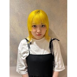 ぱっつりイエローカラー