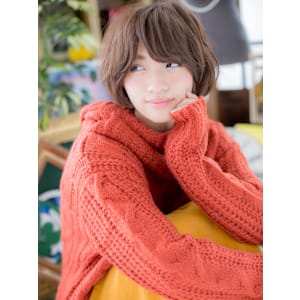 インナーカラーくせ毛風小顔ミニボブショート　アースカラー