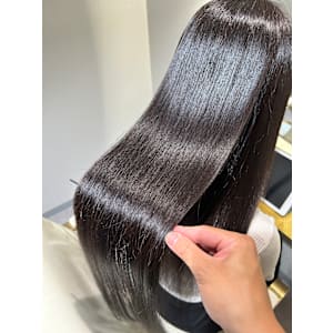 "髪質改善で叶える" 艶髪ロング 『銀座/個室』