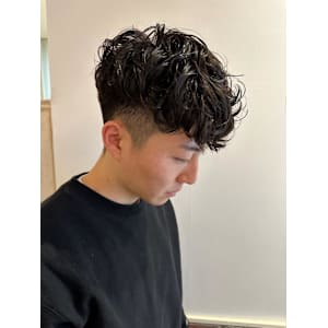 スペインカール　メンズパーマ 10代20代30代