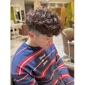 メンズカット　外国人風スペインカール/10代20代30代