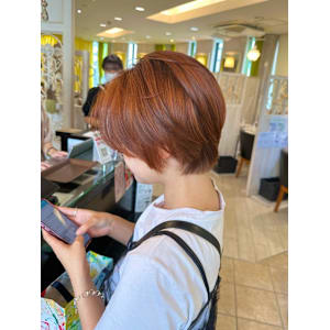 ショート　オレンジ　暖色カラー