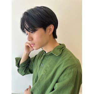 メンズ韓国ヘアー　センターパート/10代20代30代