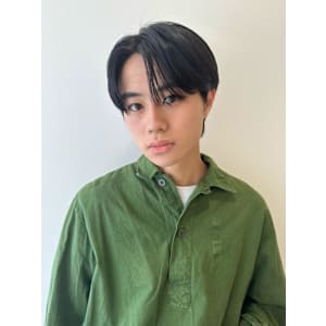 メンズ韓国ヘアー　センターパート/10代20代30代