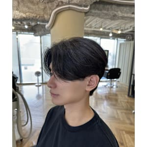 前下がりセンターパート