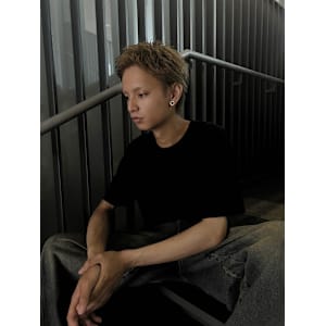 スパイキーショート