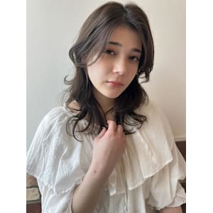 大人の韓国スタイル　20代30代40代