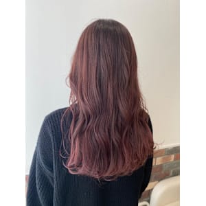 ピンクブラウン