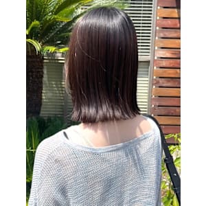 ぱつっとボブ　切りっぱなし　ロブヘア　ダークトーン