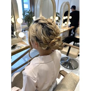 [aina]ヘアセット/ヘアアレンジ/アップ
