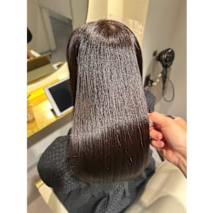"髪質改善で叶える"  乾かすだけの艶髪 『銀座/個室』