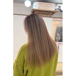 ふんわりハイトーンカラー