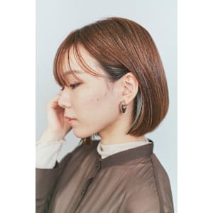 秋におすすめ！インナーカラー×ベージュ×ボブカット！ボブヘア