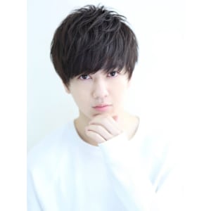 黒髪 ナチュラルショート ツーブロック 福岡 天神 大名