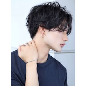 ミディアムセンターパート ゆるスパイラル シャドウパーマ