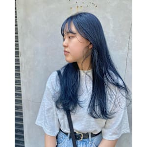 ネイビーブルーカラー