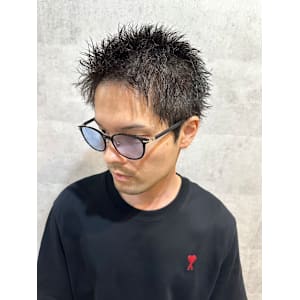 ツイスト　スパイキー　ベリーショート