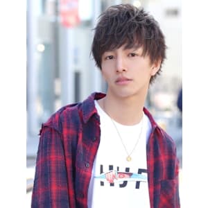 ラフ感ショートレイヤー ツーブロック 福岡 天神 大名