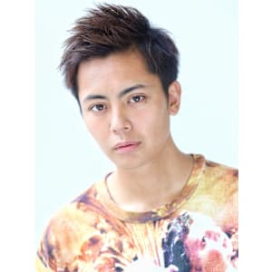 ライトアップバング ツーブロック 刈り上げ 福岡 天神 大名