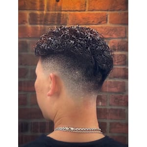 ラルフカールスキンフェード - ヒロ銀座 バーバーショップ 札幌本店【HIRO GINZA BARBER SHOP】【ヒロギンザ バーバーショップ サッポロホンテン】掲載中