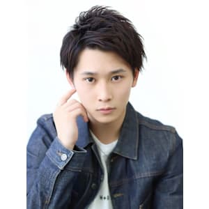 ビジカジアップバングショート ツーブロック 黒髪 天神 大名