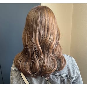 ミルクティーベージュミディアム前髪カットイメチェン所沢練馬