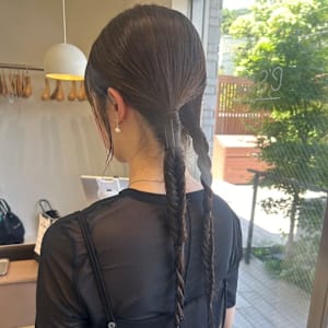 《イーズ鎌倉》ツインテール大人可愛いヘアアレンジ♪ヘアセット