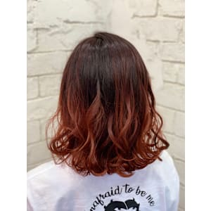 ピンクグラデーションロングレイヤーケアブリーチ所沢