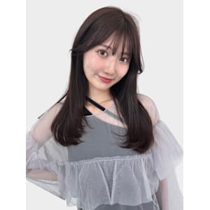 大人可愛いレイヤースタイル