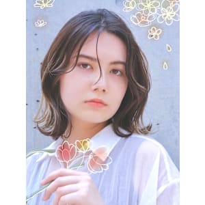 くびれボブカット＊肩につくボブヘアはくびれボブにスタイリング