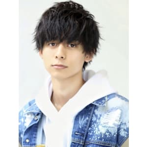 ラウンドウルフ 黒髪 ツーブロック 平成ヘア メンズサロン