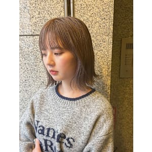 natural beige　ナチュラル　ベージュカラー