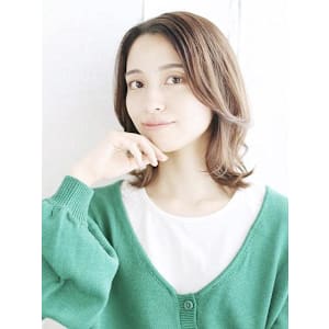 華やかカールのヨシンモリスタイル