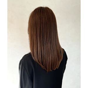 シアーベージュカラー・ミディアムロング